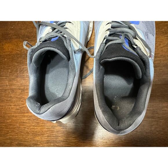 On Cloud Helion Cloudstratus Running Sneaker Men 13 Walking Comfort Distance - Picture 12 of 12